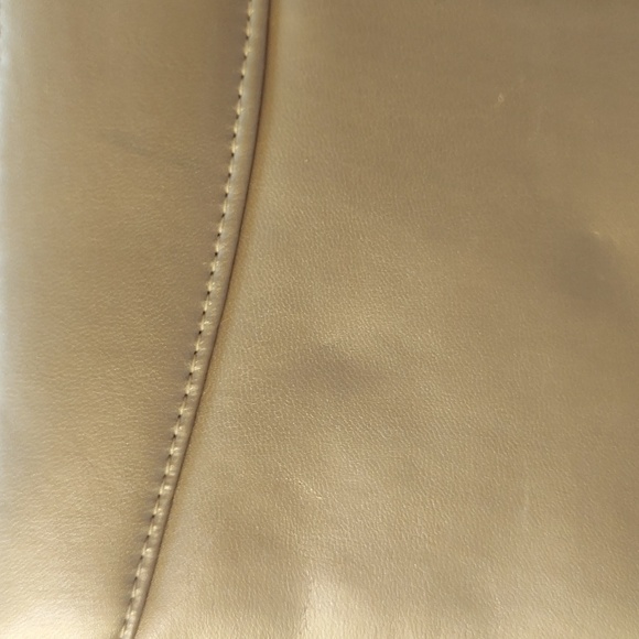 Vintage Bueno Champagne Gold Clutch Bag Price Firm - Picture 15 of 15